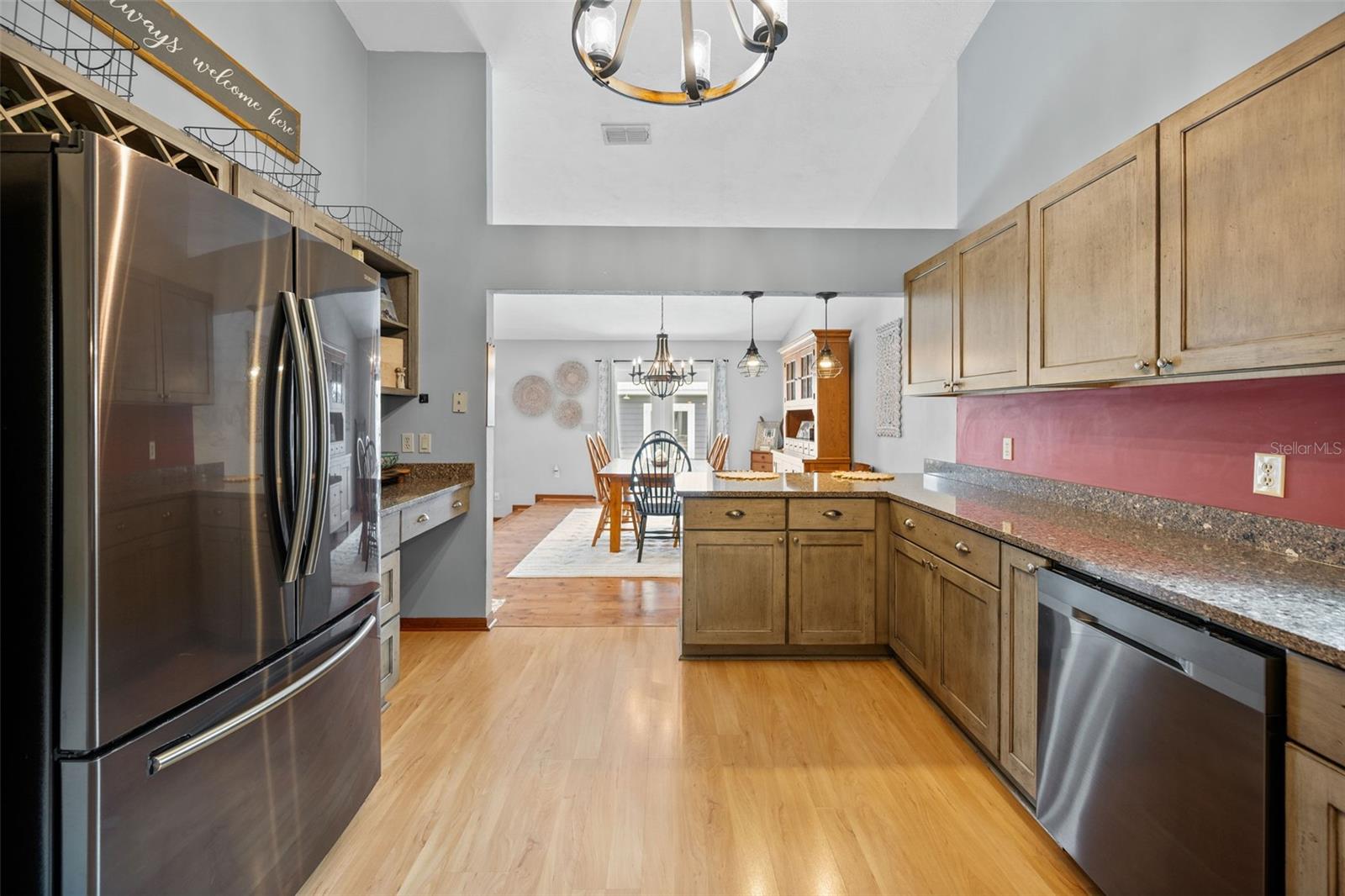Image 12 of 67 For 918 Gallberry Court