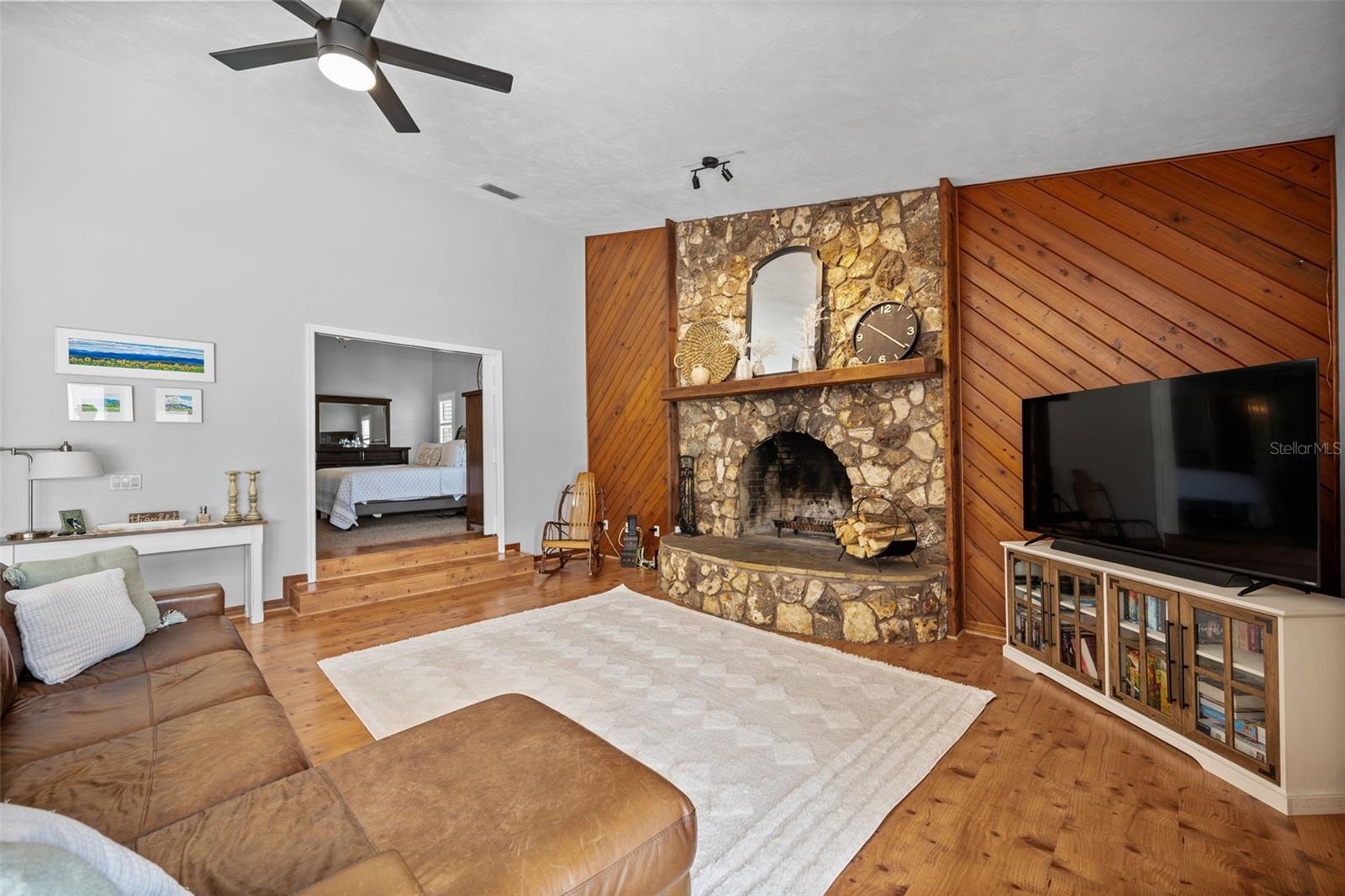 Image 29 of 67 For 918 Gallberry Court