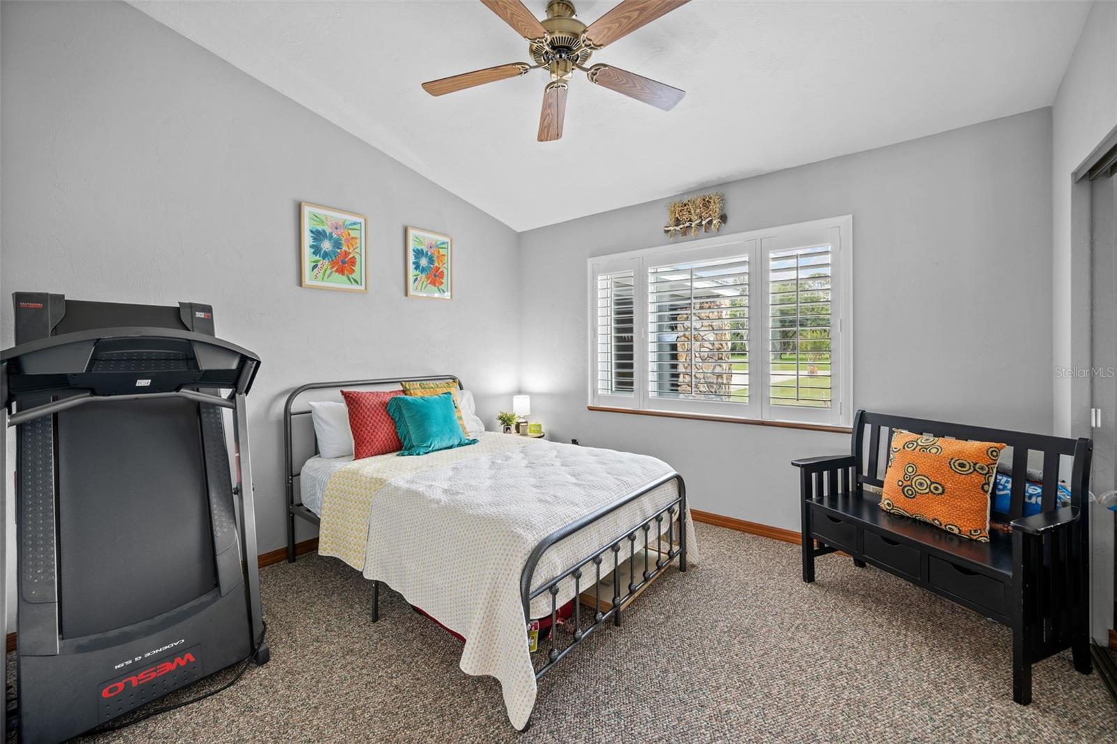 Image 33 of 67 For 918 Gallberry Court