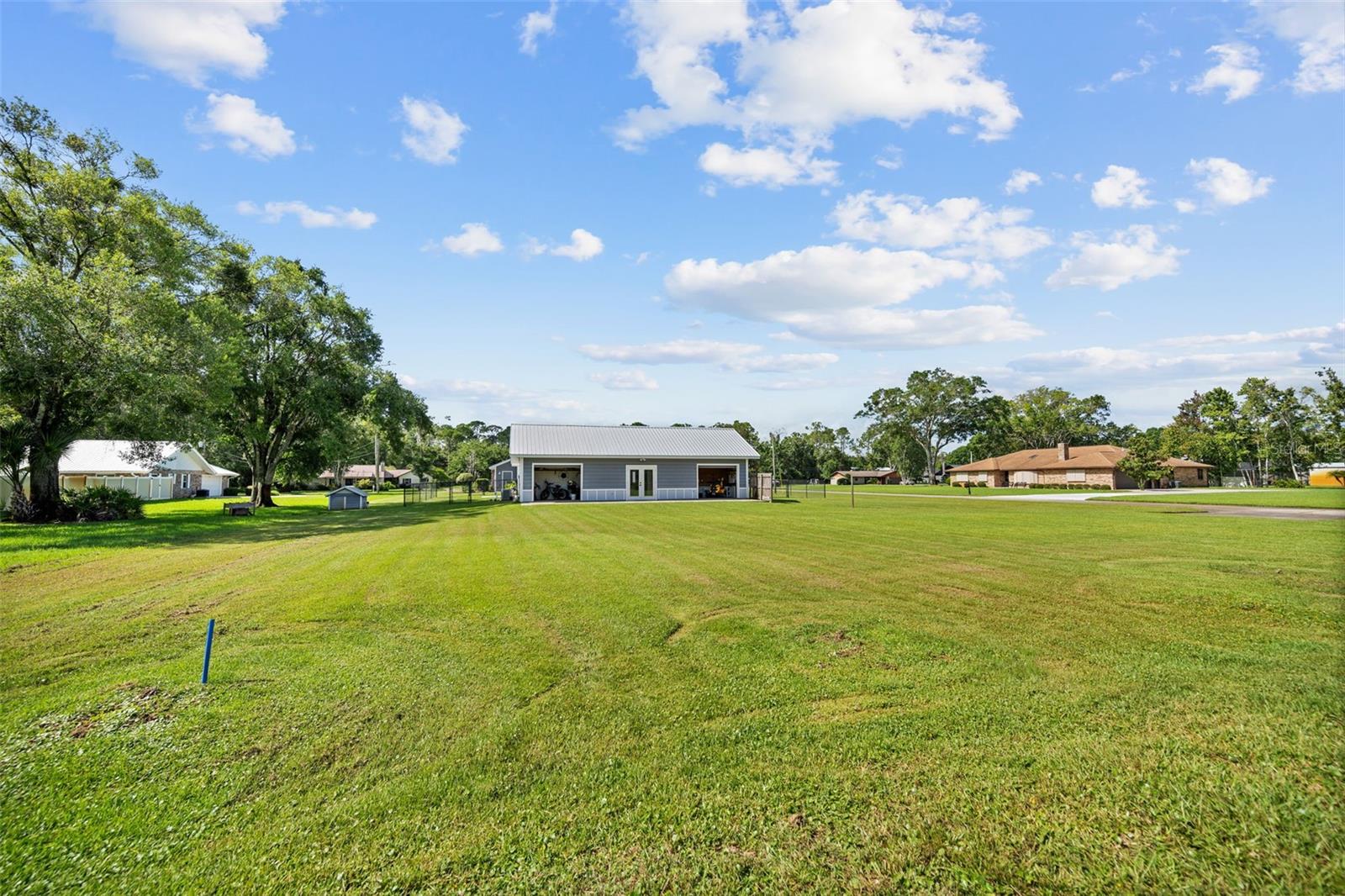 Image 38 of 67 For 918 Gallberry Court