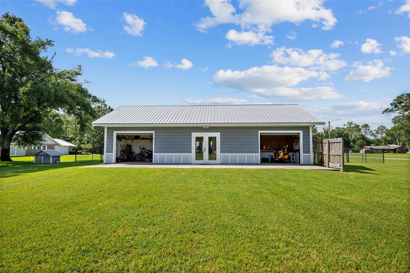 Image 40 of 67 For 918 Gallberry Court