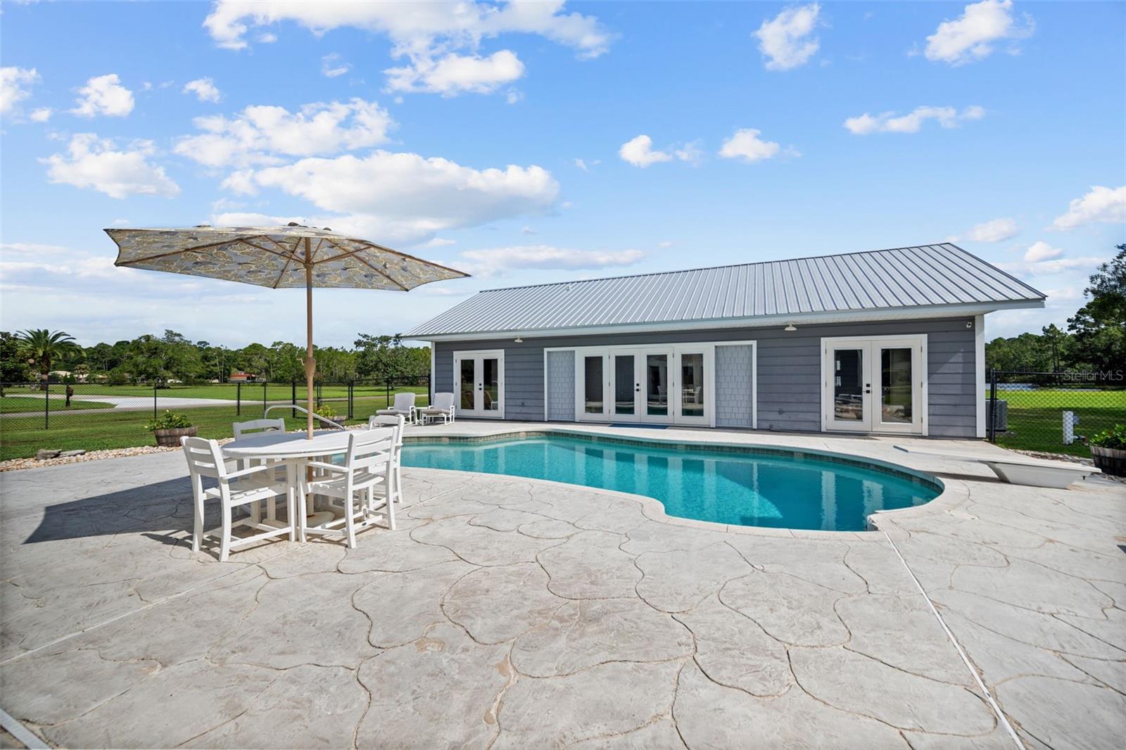 Image 43 of 67 For 918 Gallberry Court