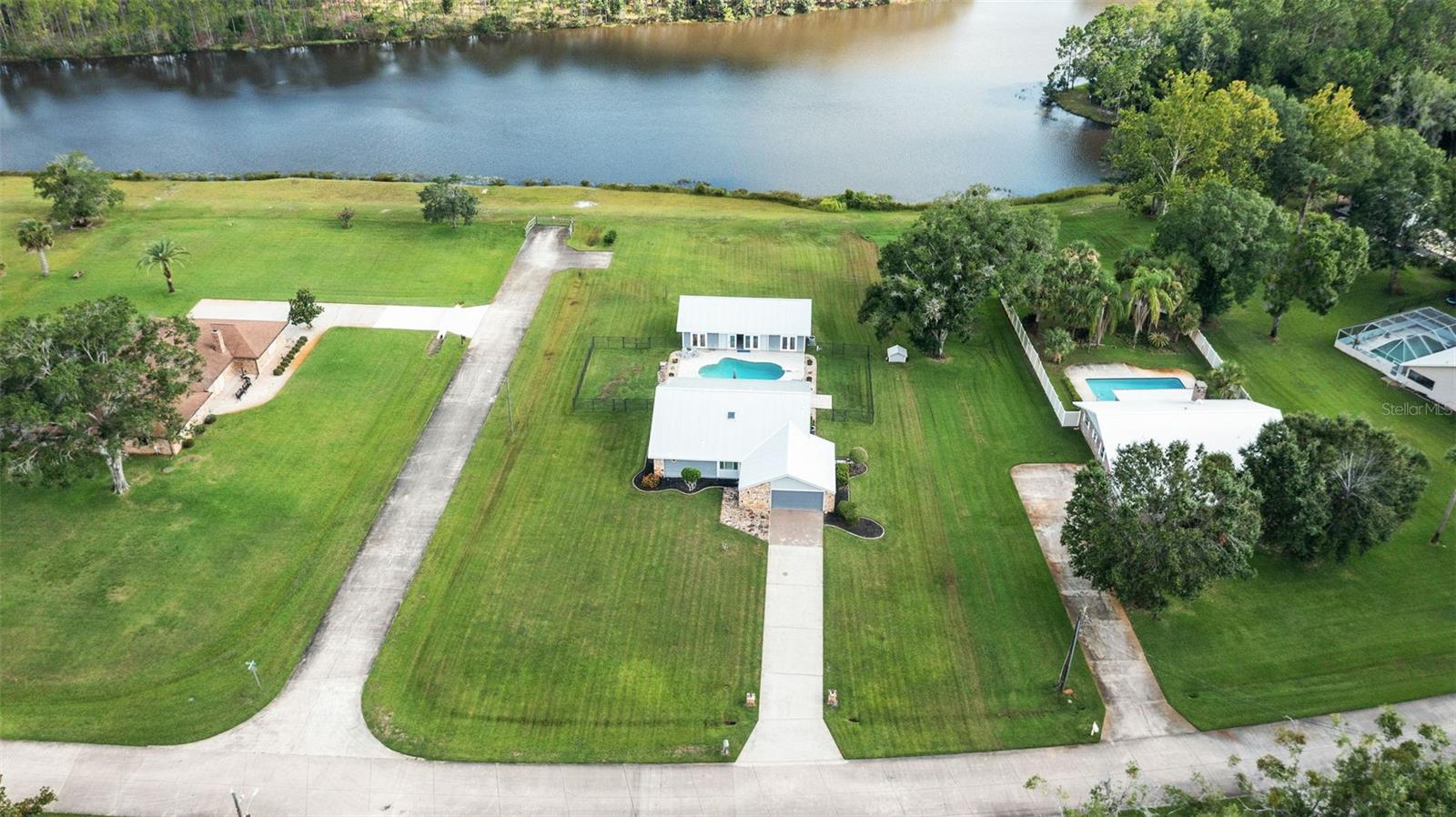 Image 5 of 67 For 918 Gallberry Court