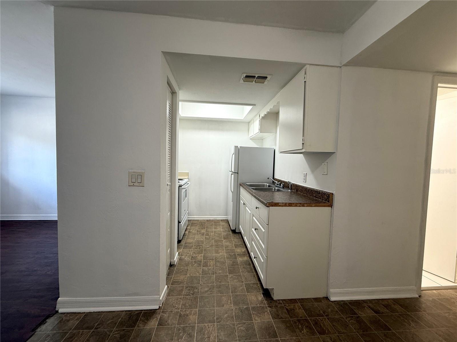 Image 4 of 8 For 510 69th Street