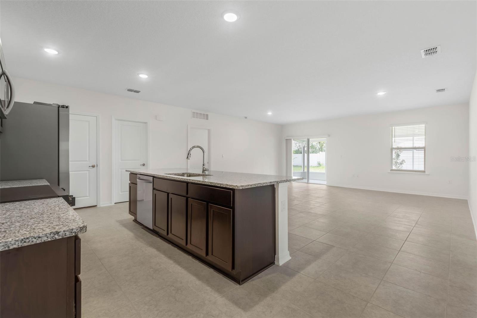 Image 6 of 37 For 73 Forest Hill Drive