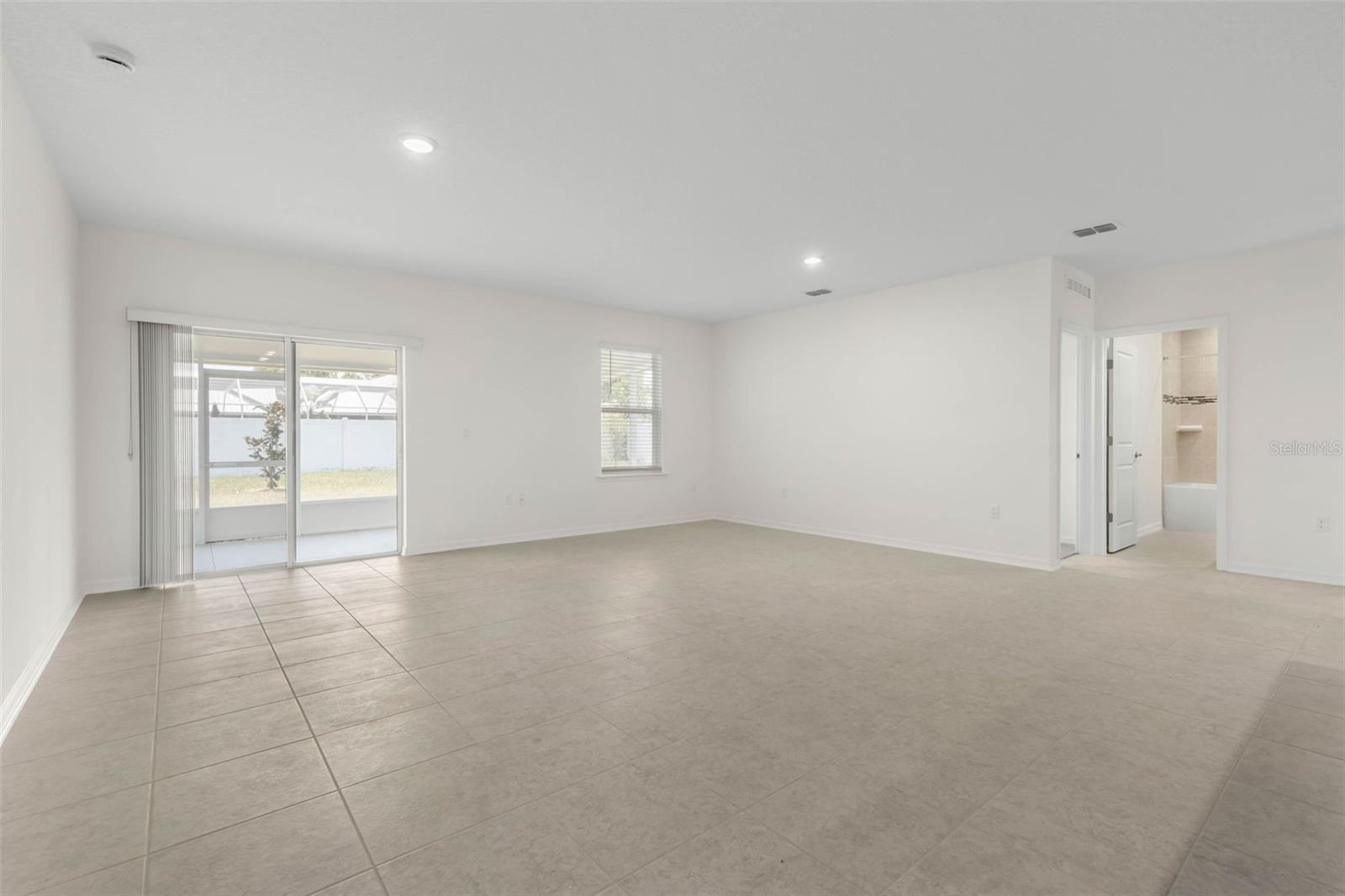 Image 7 of 37 For 73 Forest Hill Drive
