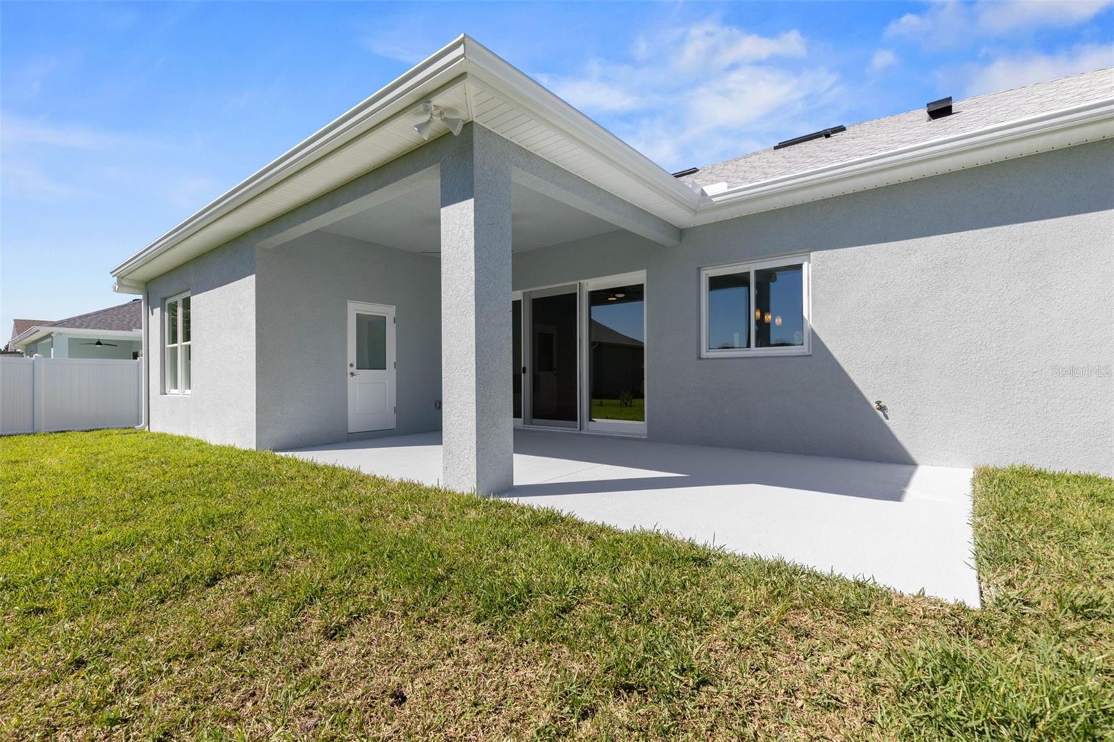 Image 42 of 66 For 38 Armand Beach Drive