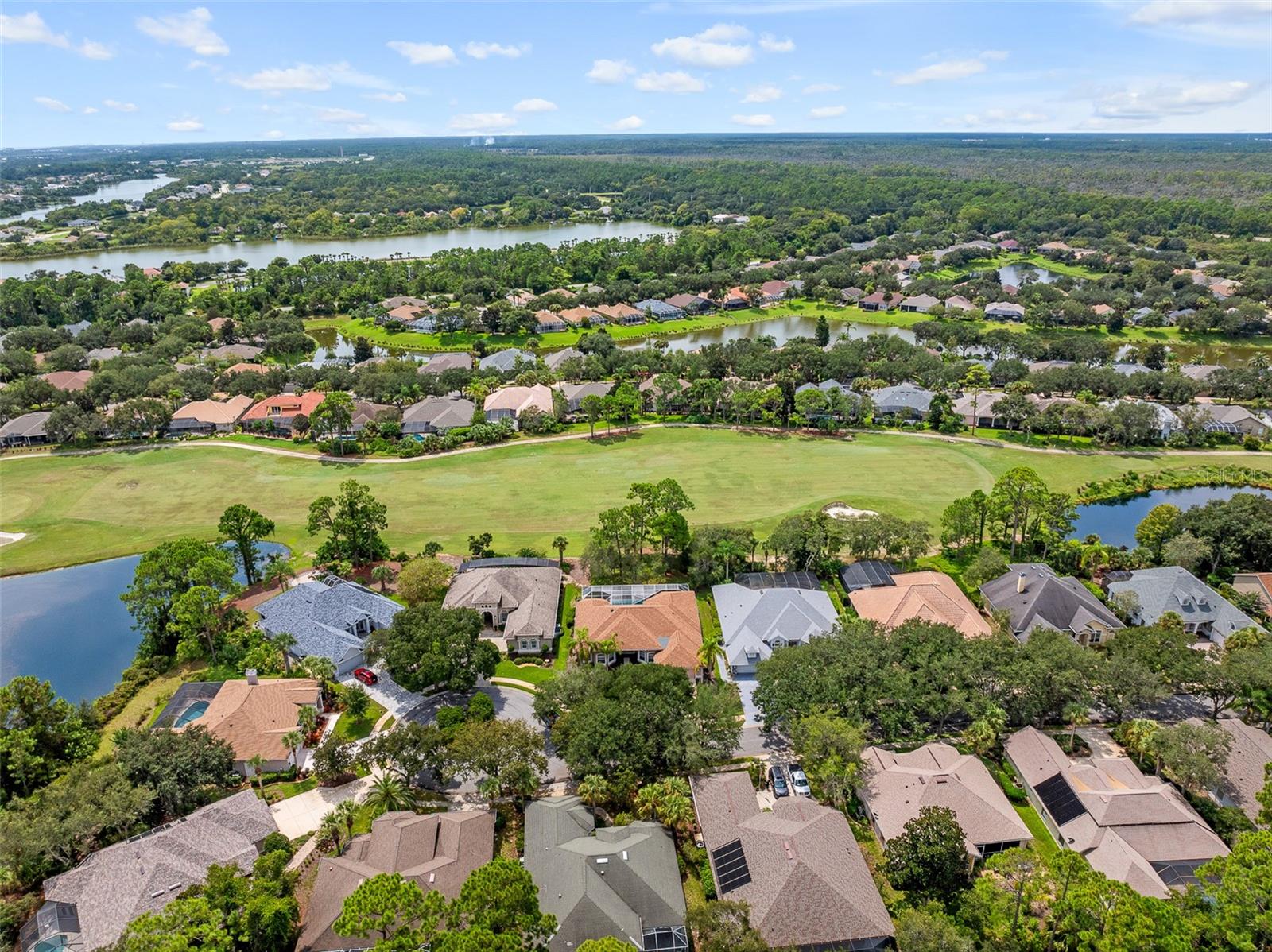 Image 13 of 82 For 19 Lakeview Lane