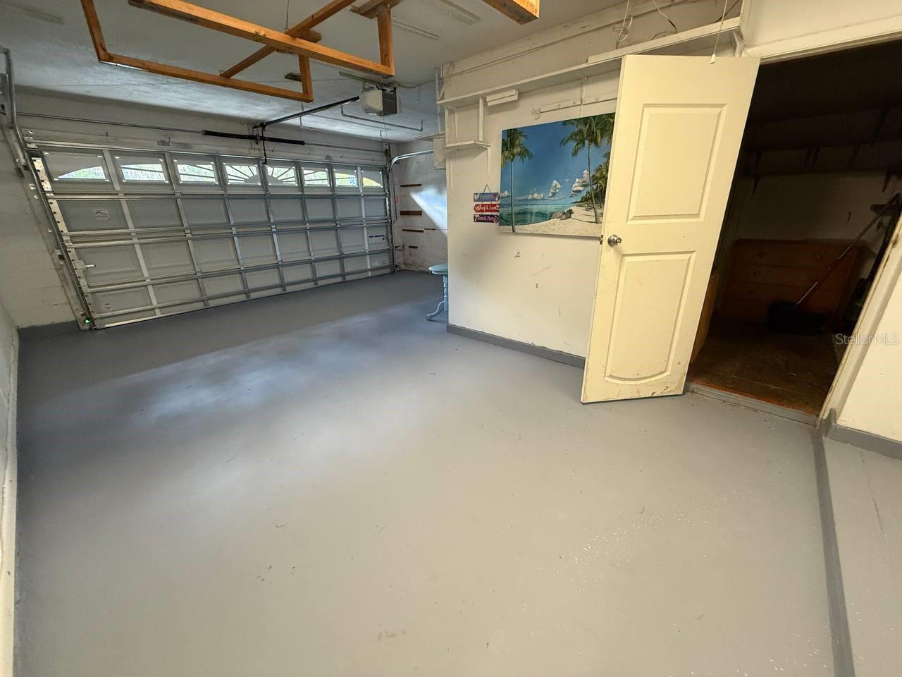 Image 23 of 28 For 107 Palmwood Drive