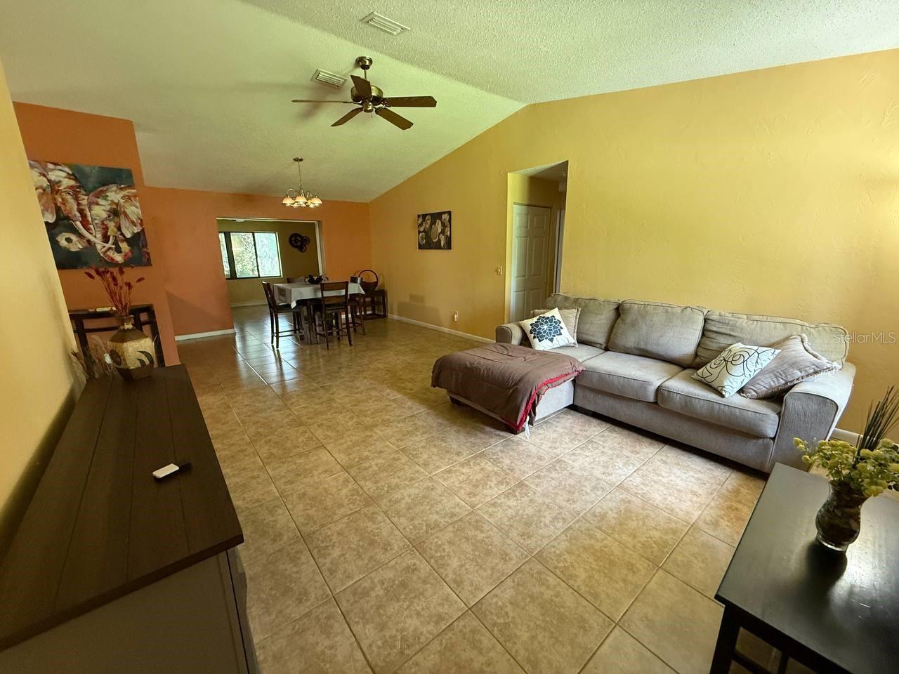 Image 6 of 28 For 107 Palmwood Drive