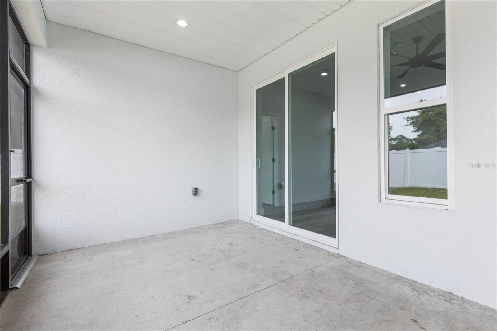 Image 35 of 41 For 76 Rickenbacker Drive