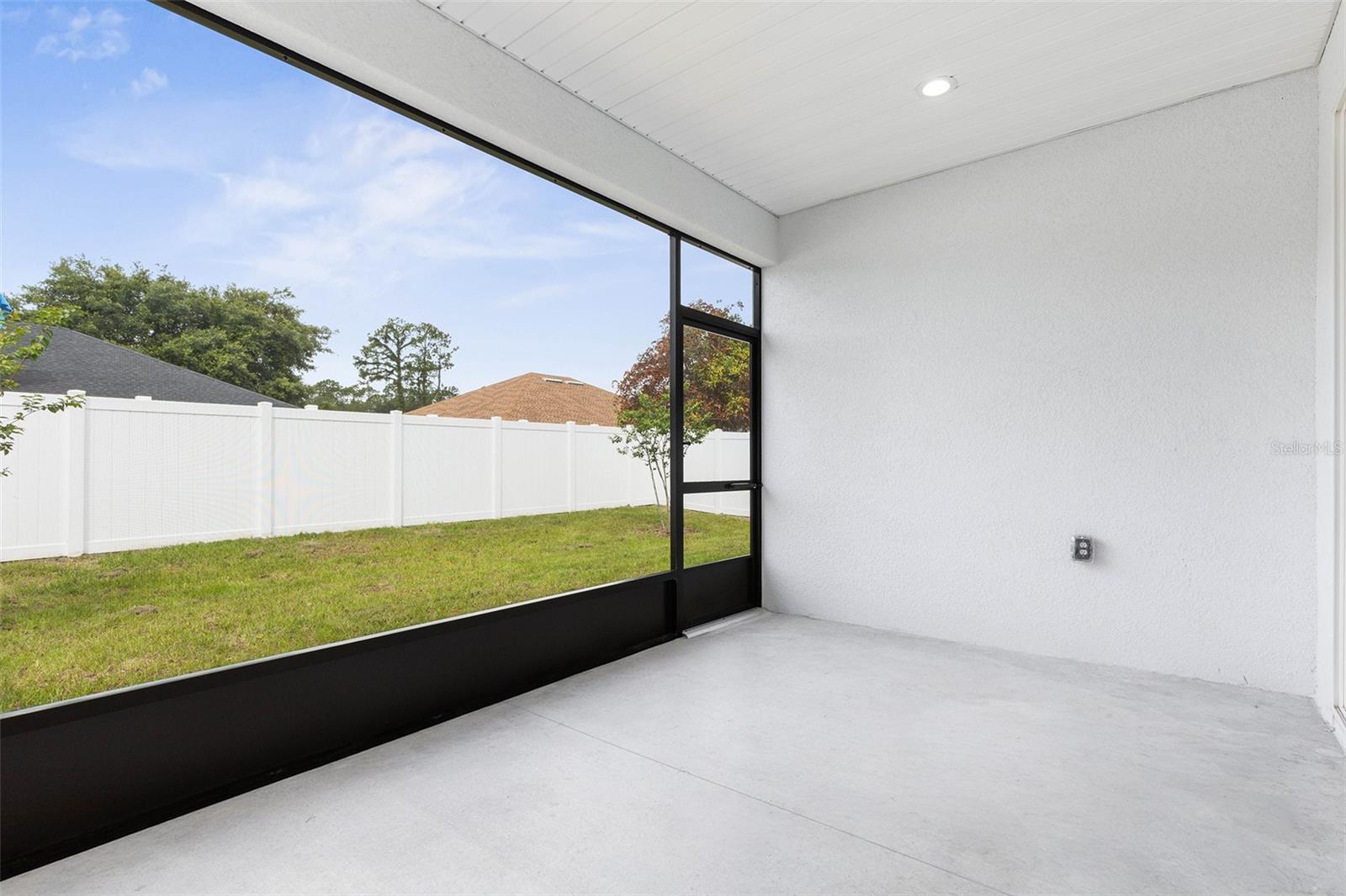 Image 38 of 41 For 76 Rickenbacker Drive