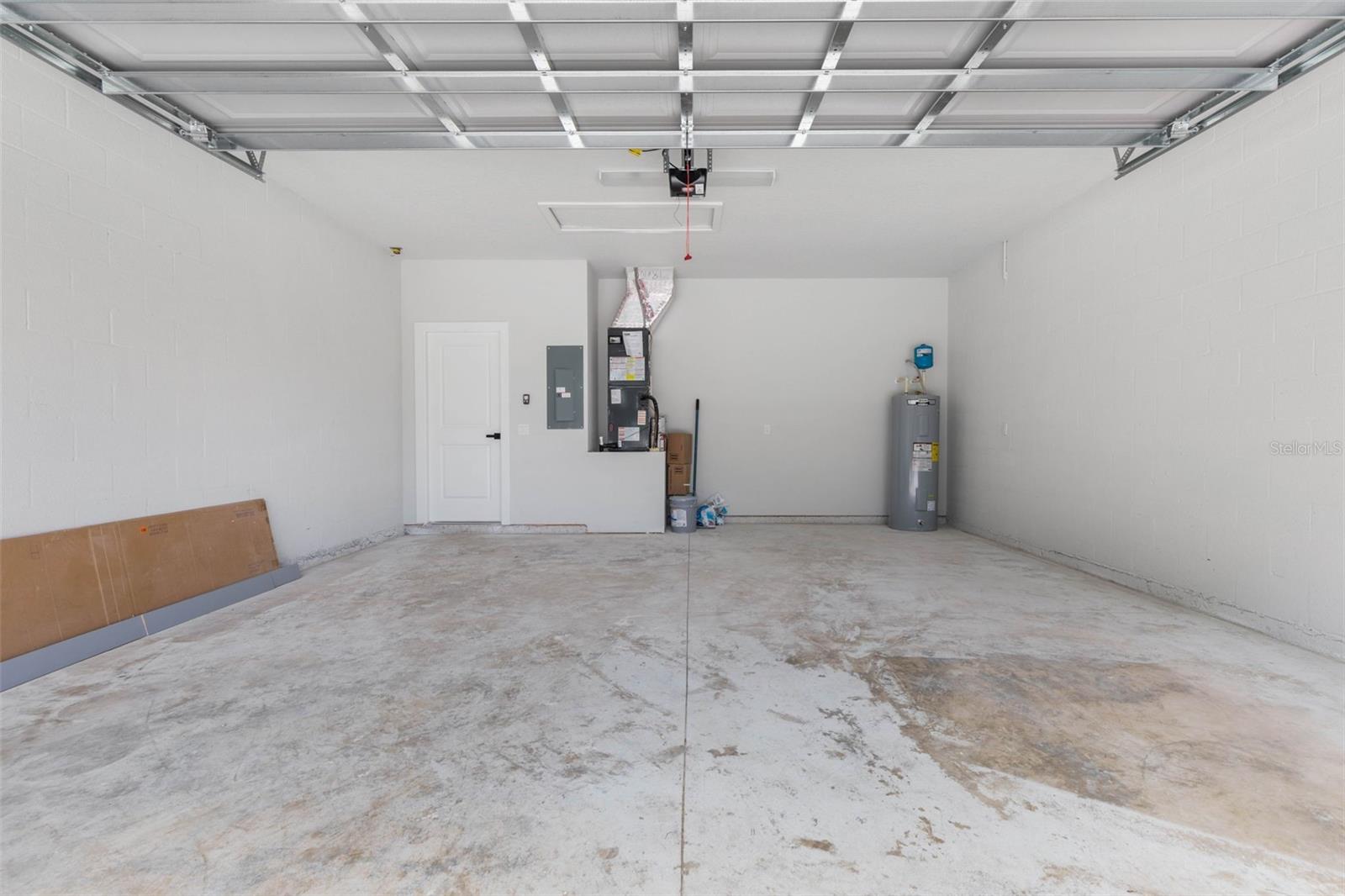 Image 41 of 41 For 76 Rickenbacker Drive