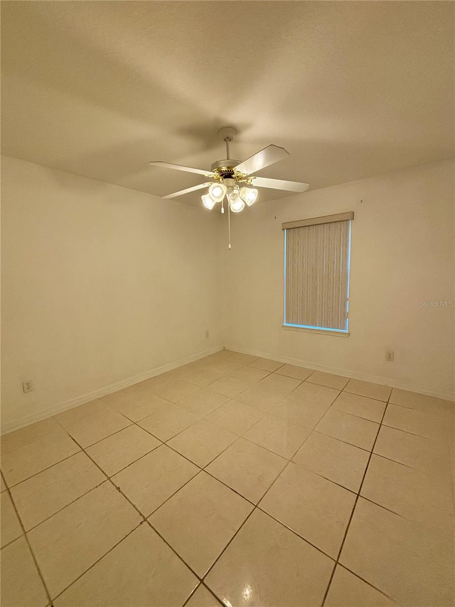 Image 14 of 19 For 4 Bud Hollow Drive