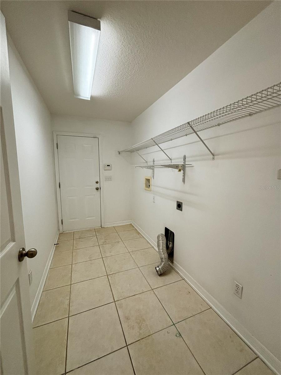 Image 17 of 19 For 4 Bud Hollow Drive