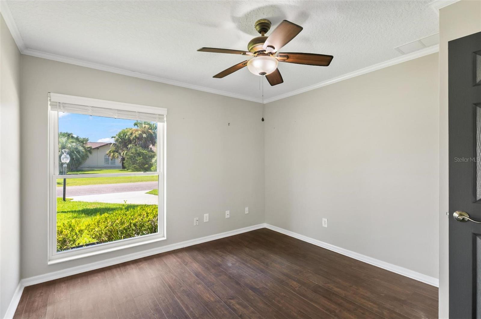 Image 22 of 100 For 3 Cedarford Court