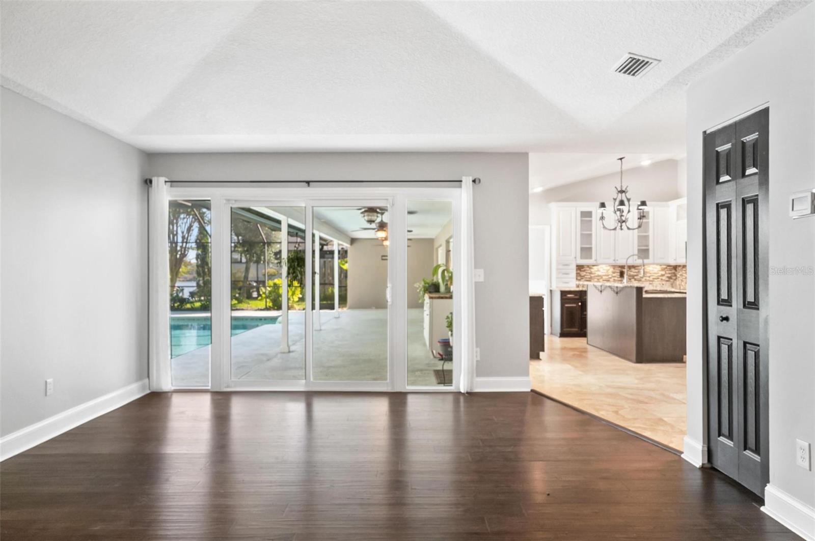 Image 65 of 100 For 3 Cedarford Court