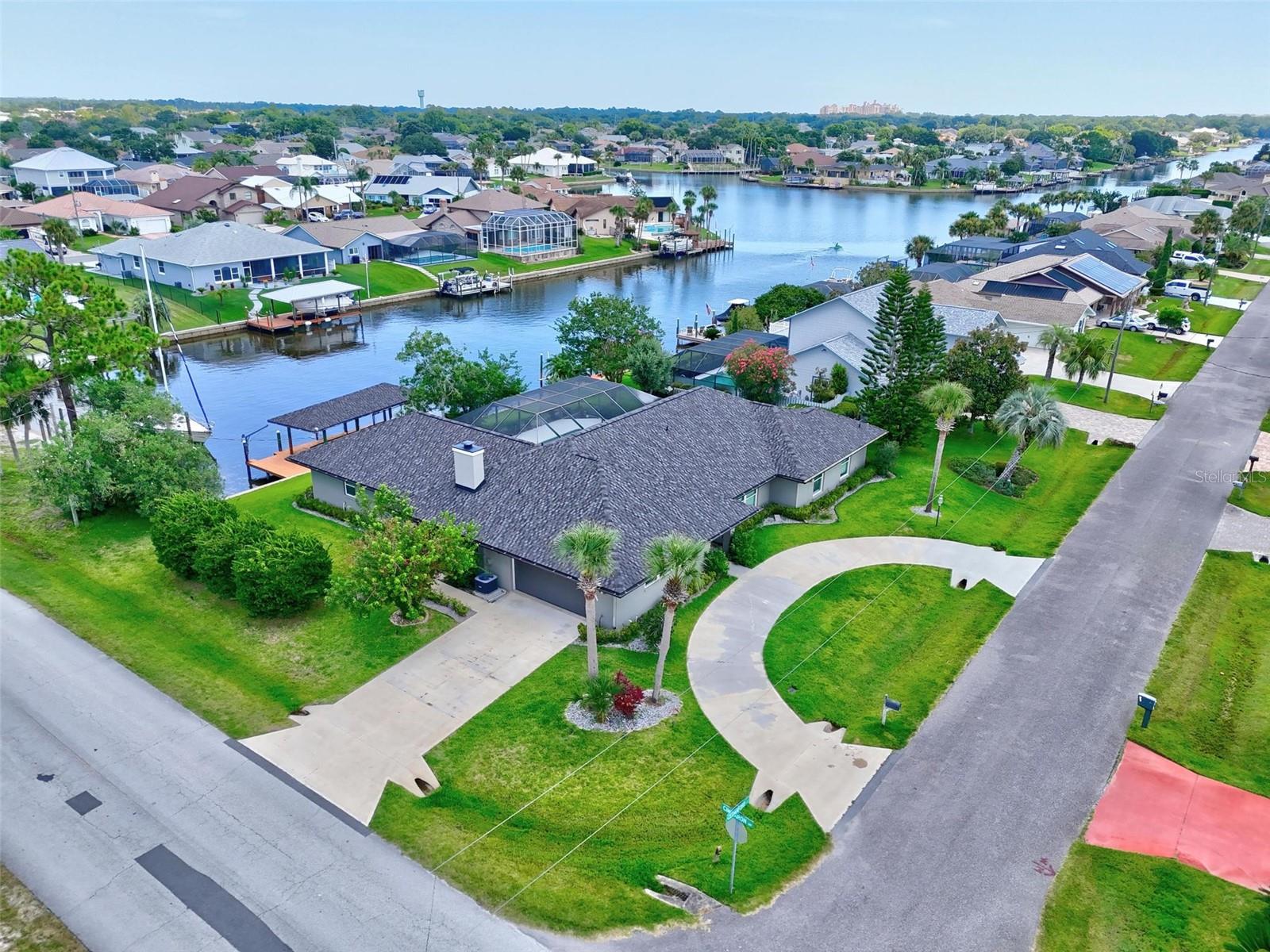 Image 7 of 100 For 3 Cedarford Court
