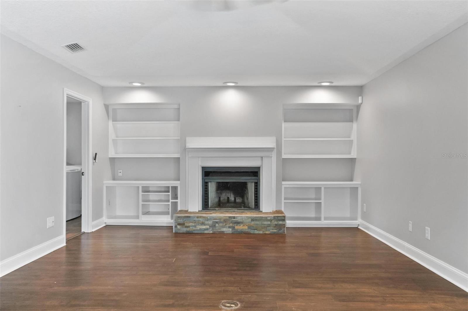 Image 71 of 100 For 3 Cedarford Court