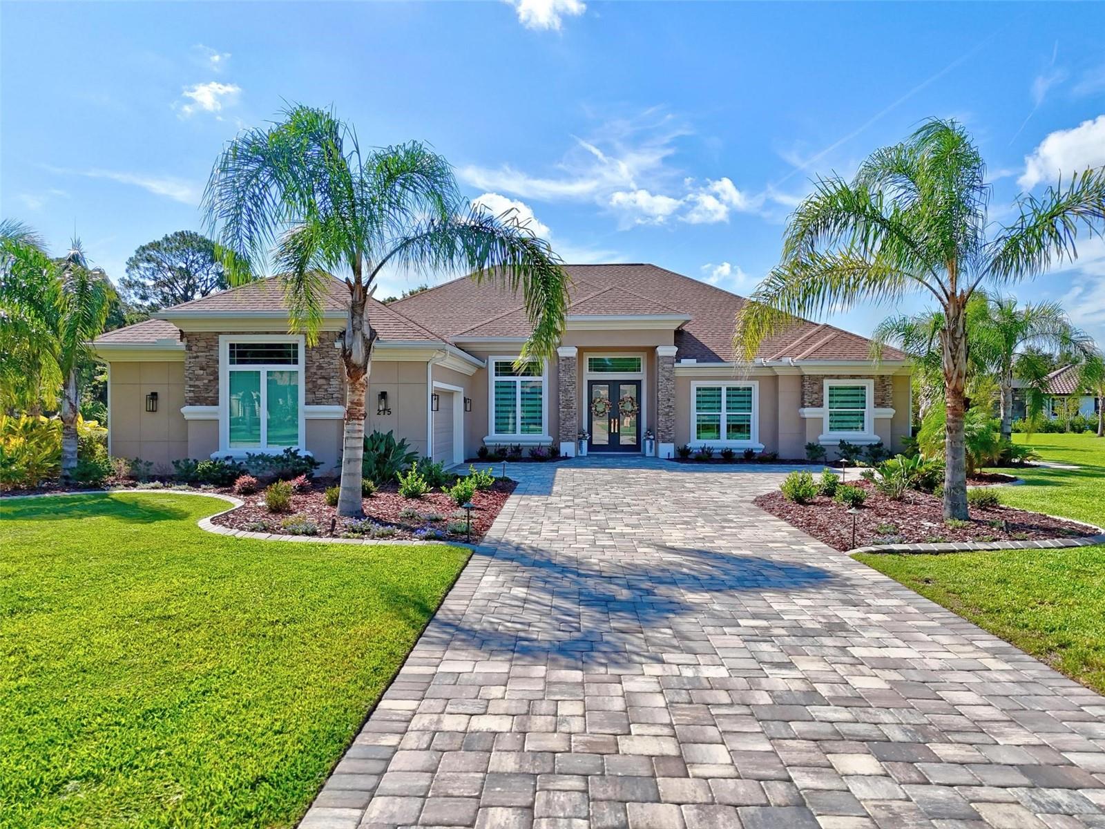 Image 4 of 91 For 215 Willow Oak Way