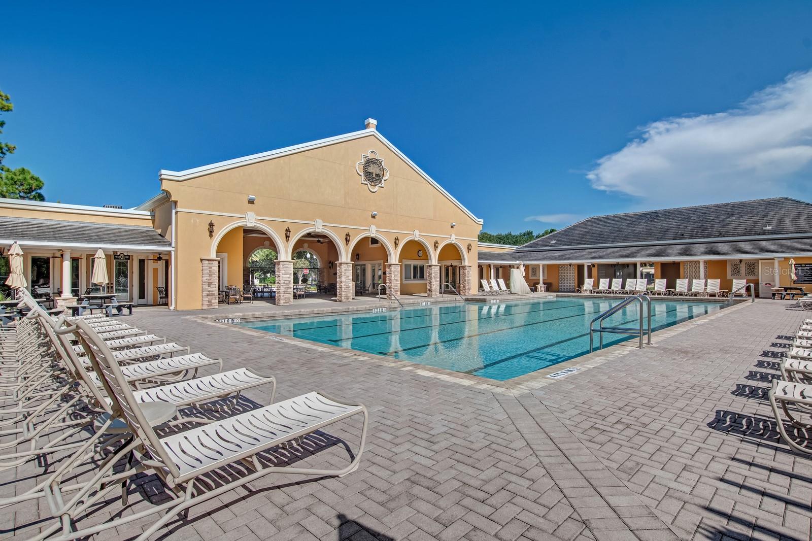 Image 71 of 91 For 215 Willow Oak Way