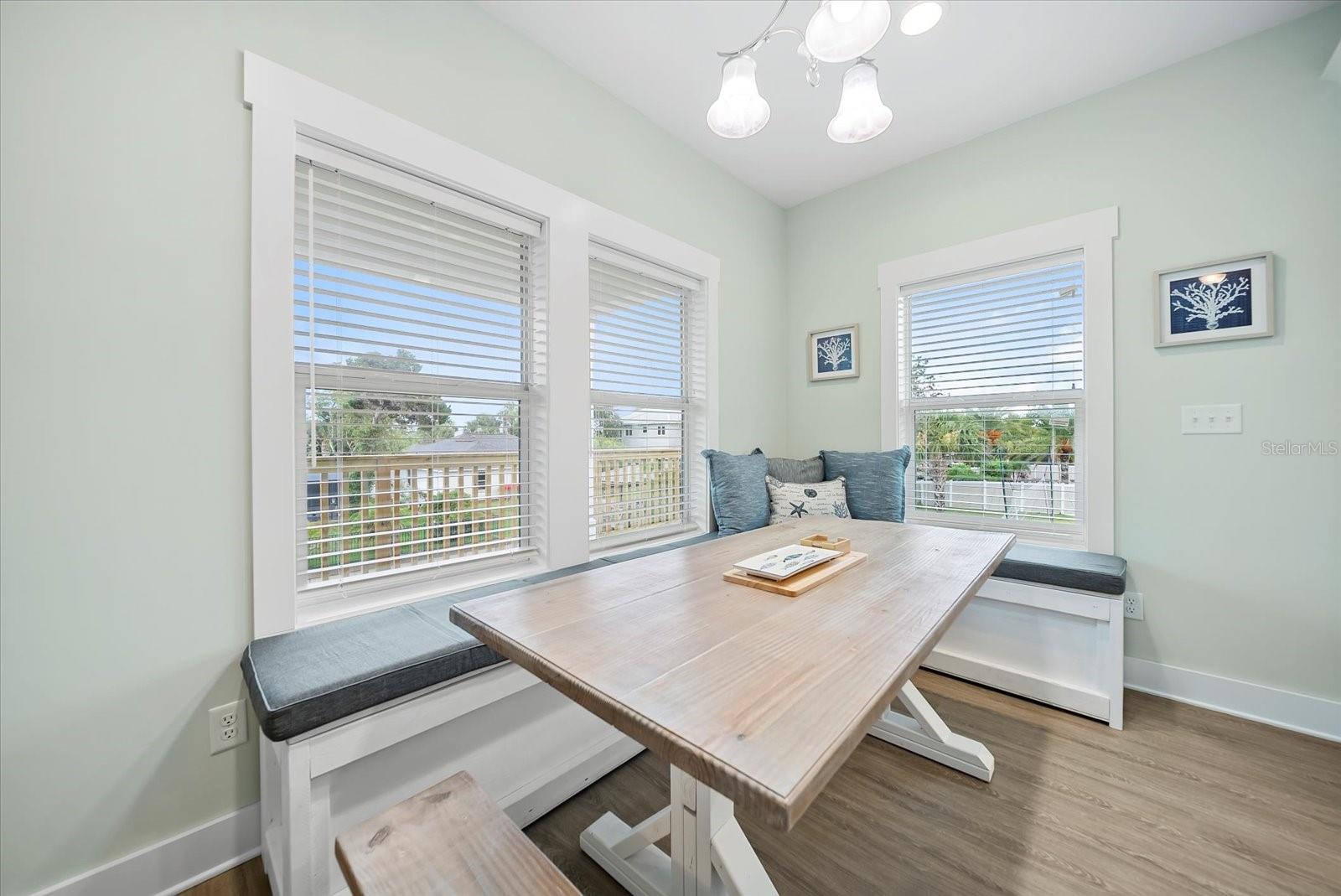 Image 11 of 30 For 613 23rd Street
