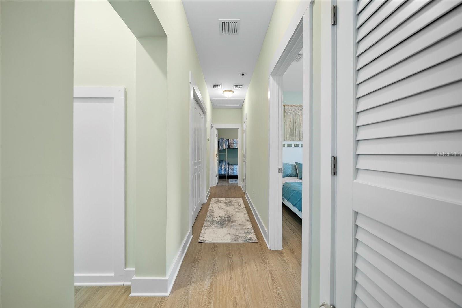 Image 13 of 30 For 613 23rd Street