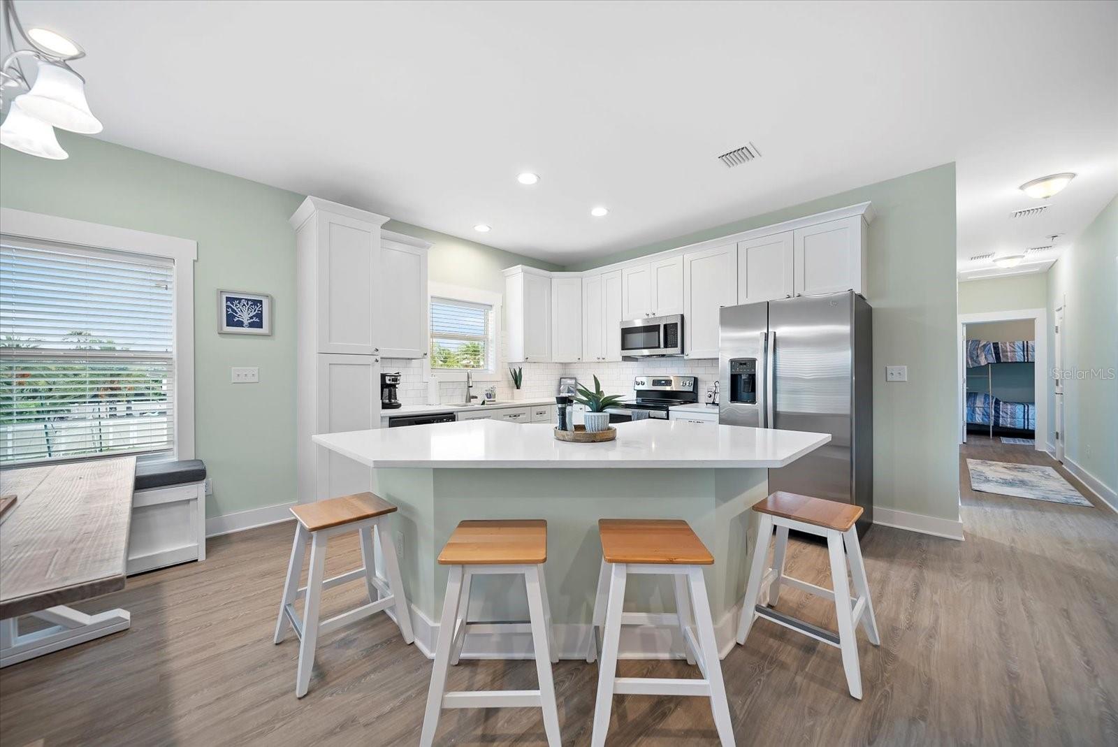 Image 9 of 30 For 613 23rd Street