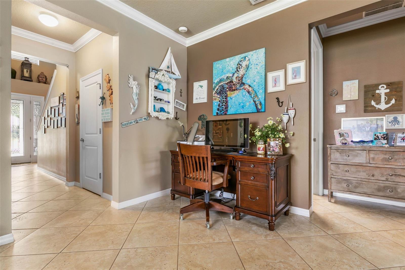 Image 12 of 69 For 6 Black Pine Way