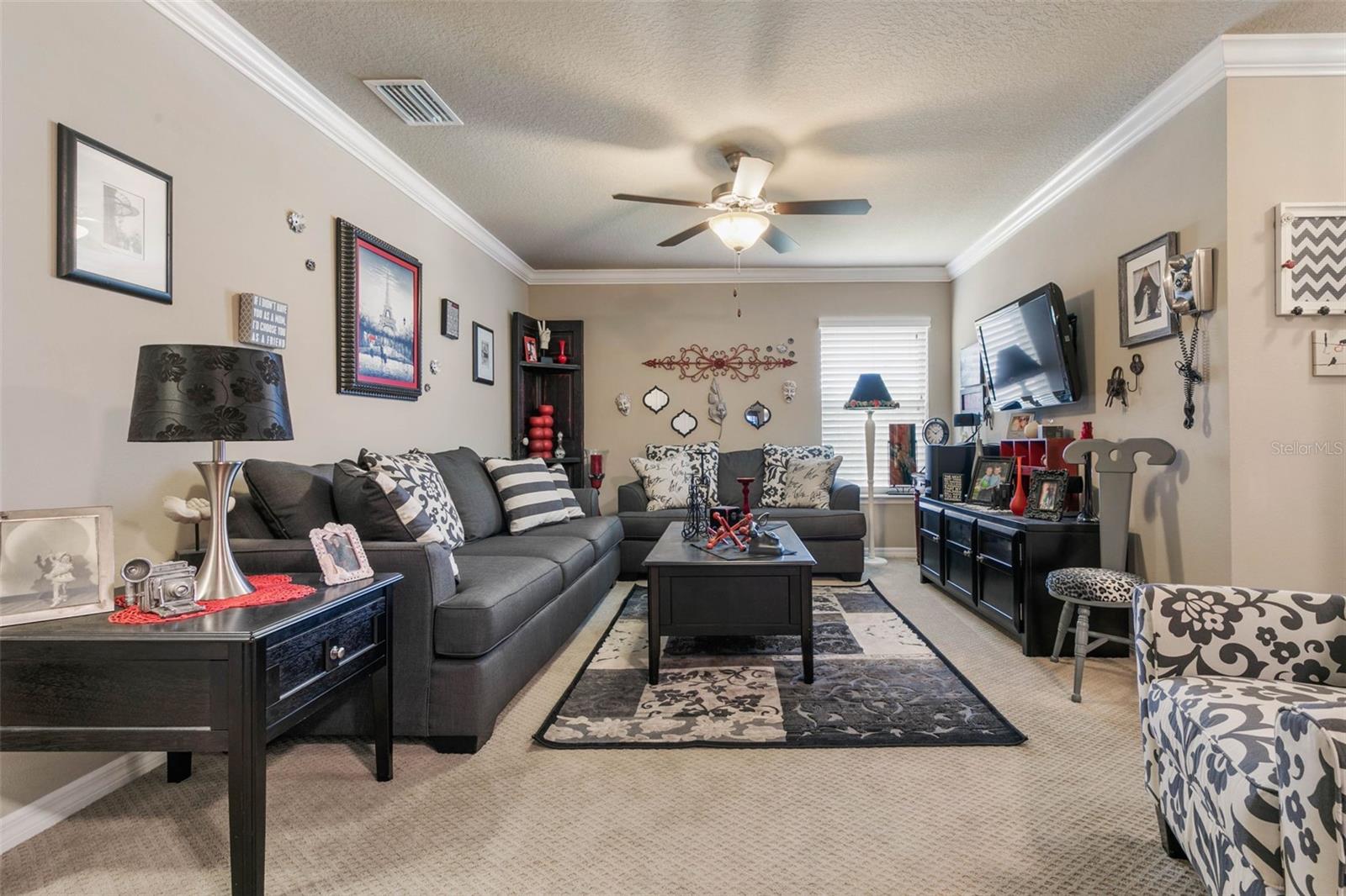 Image 29 of 69 For 6 Black Pine Way