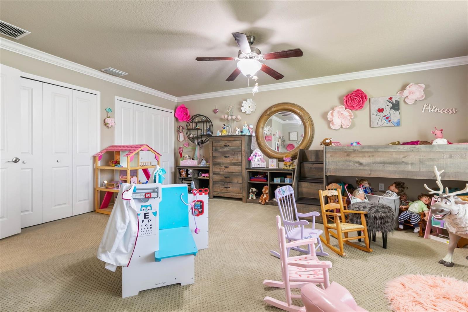 Image 35 of 69 For 6 Black Pine Way