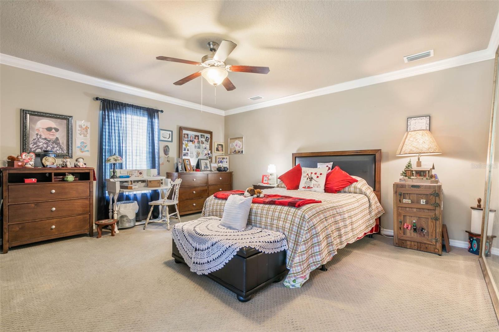 Image 37 of 69 For 6 Black Pine Way