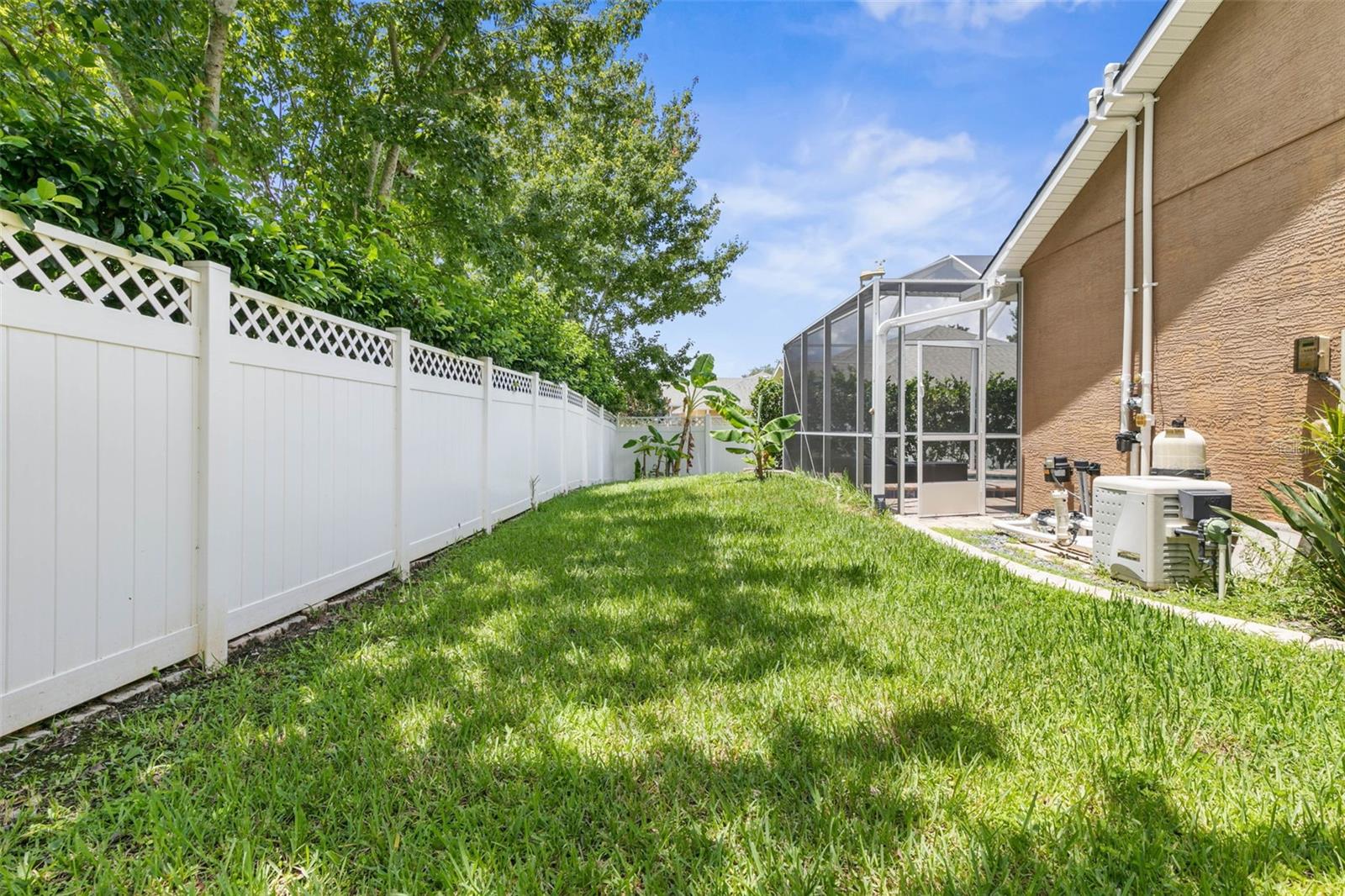 Image 41 of 69 For 6 Black Pine Way