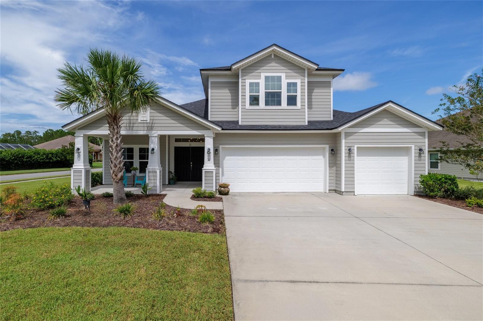 Image 2 of 41 For 32 Ashford Lakes Drive