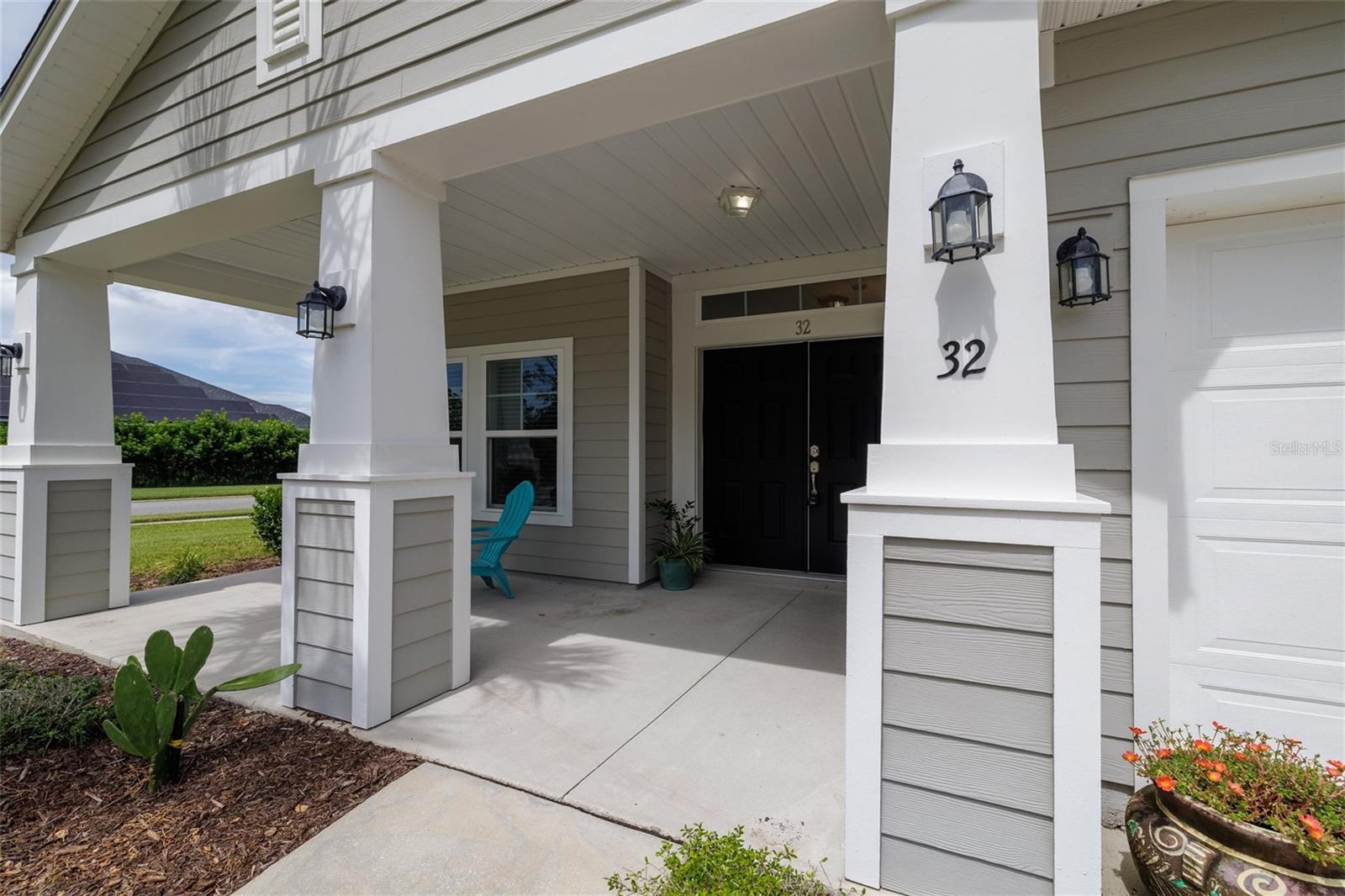 Image 4 of 41 For 32 Ashford Lakes Drive