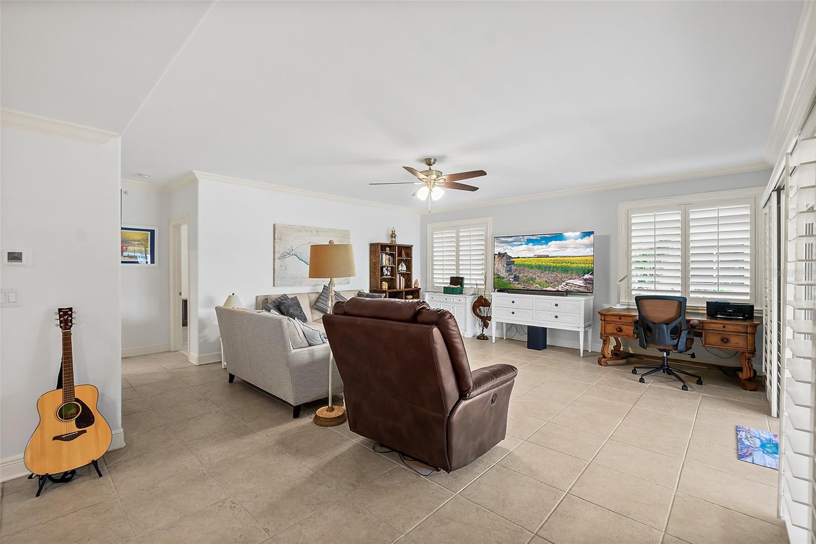 Image 7 of 49 For 106 Club House Drive 106