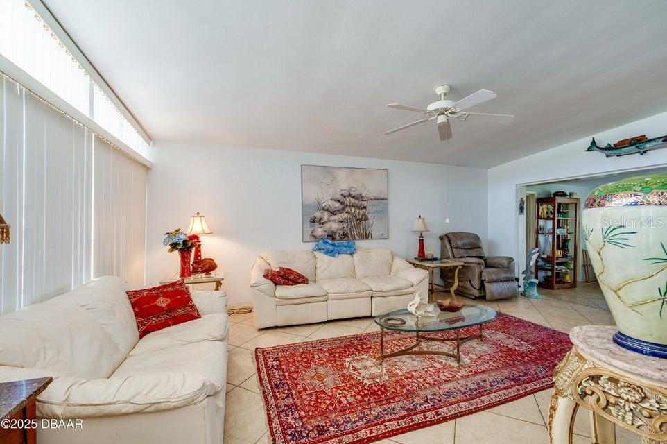 Image 10 of 50 For 75 Harvard Drive