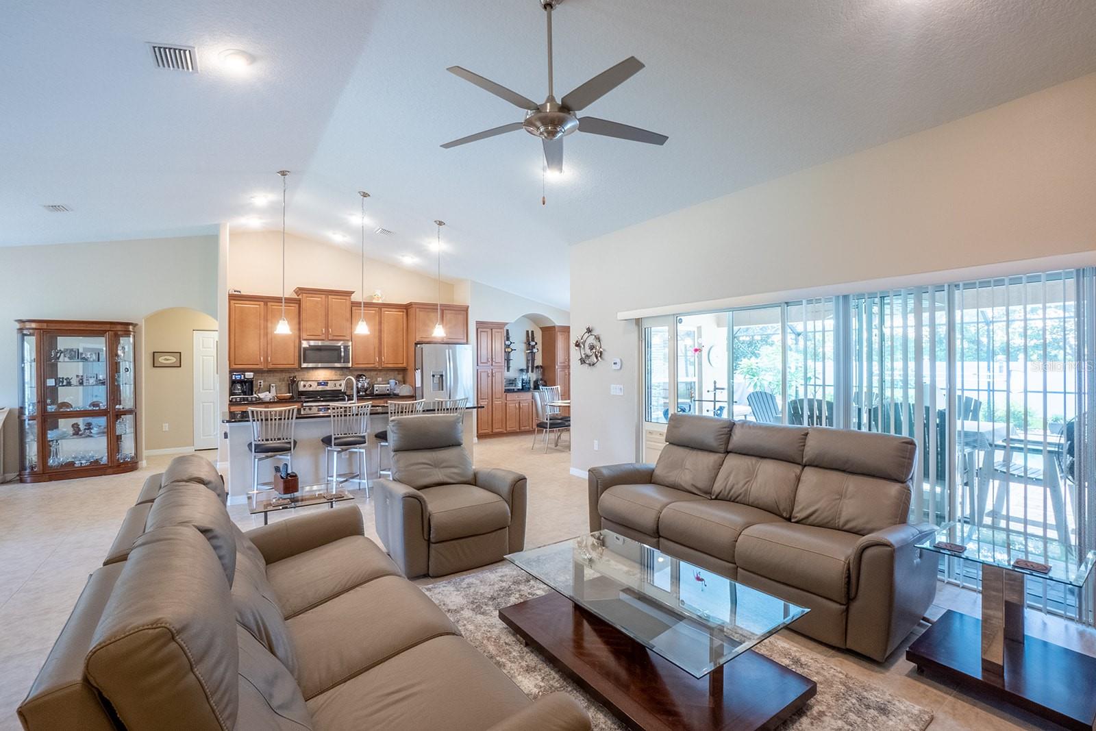 Image 13 of 51 For 9 Westrock Lane