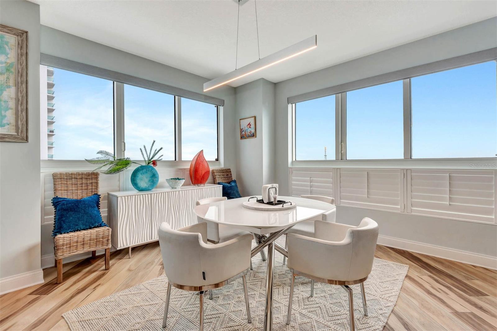 Image 4 of 44 For 241 Riverside Drive 1209