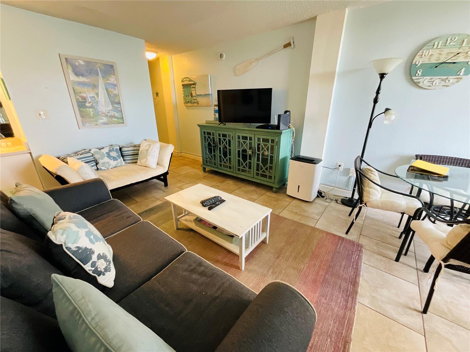 Image 4 of 19 For 935 Atlantic Avenue 304