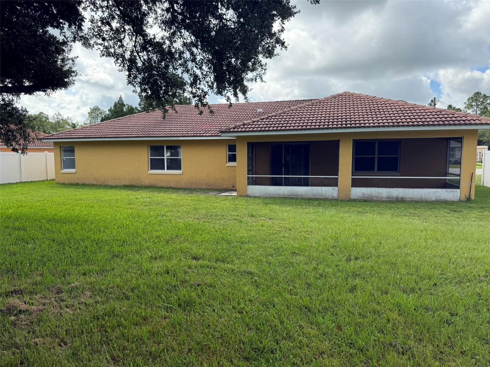 Image 21 of 21 For 6 Prince Manfred Place