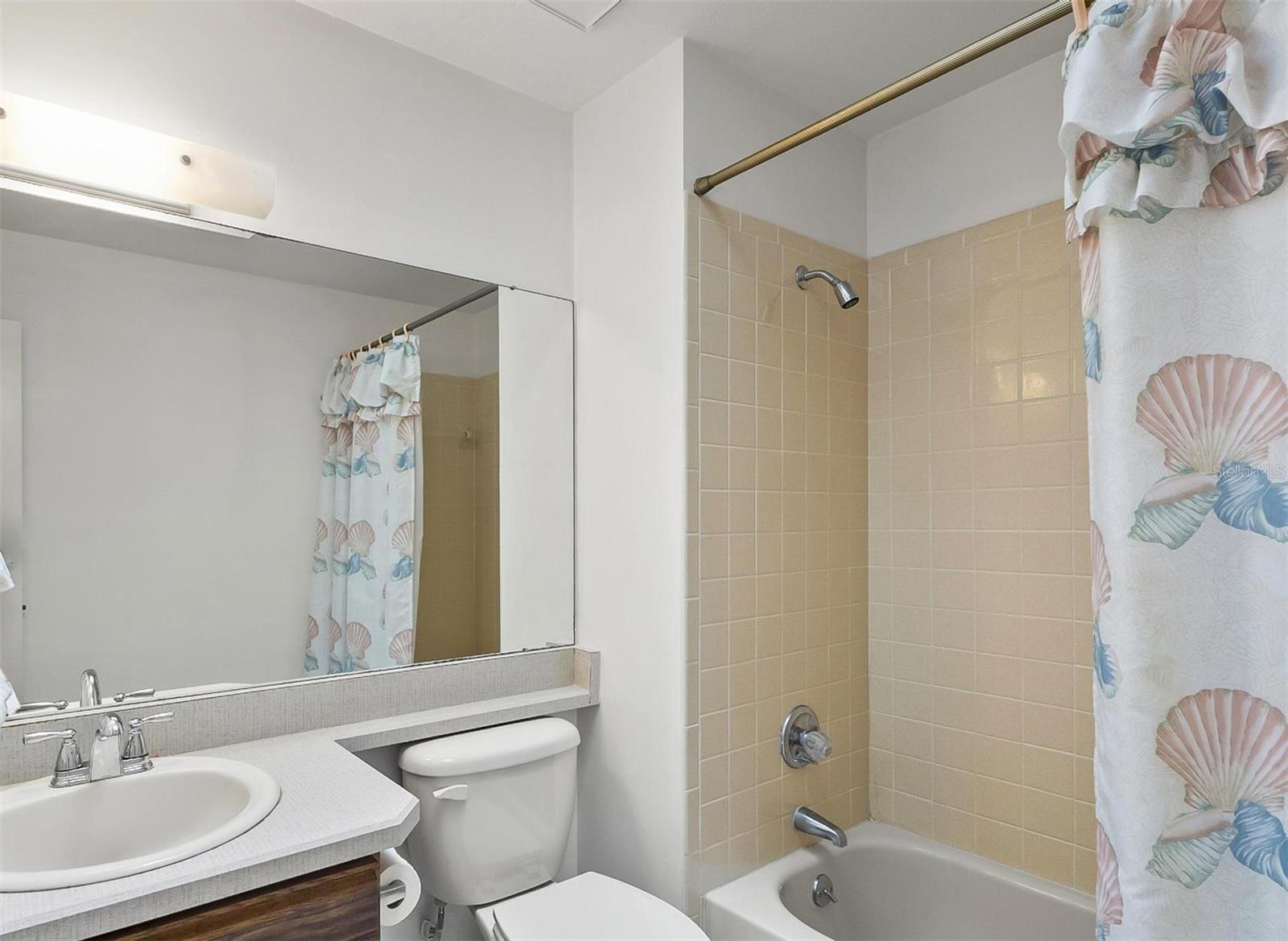 Image 18 of 25 For 130 Brunswick Lane