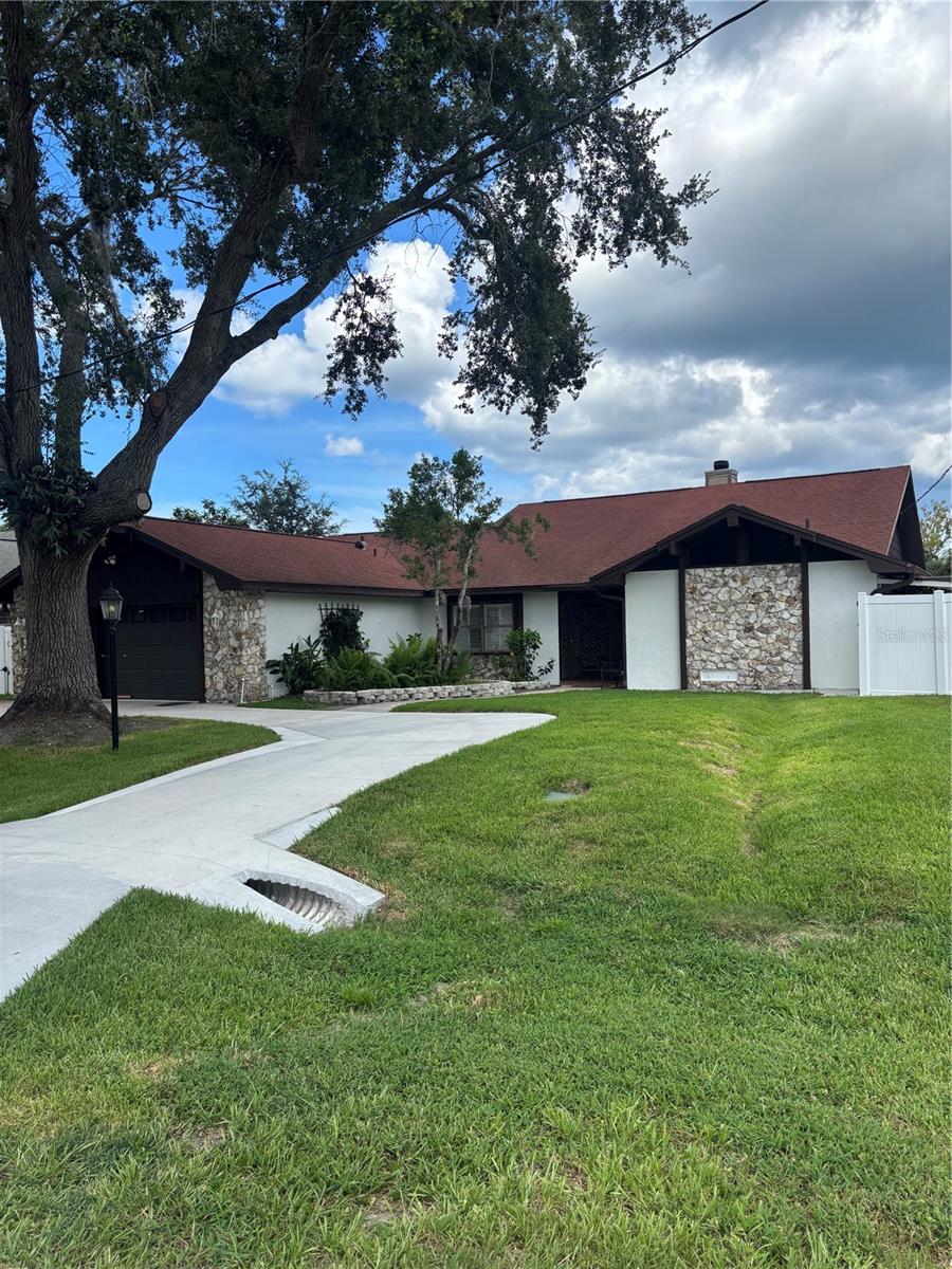 Image 41 of 50 For 161 Florida Park Drive