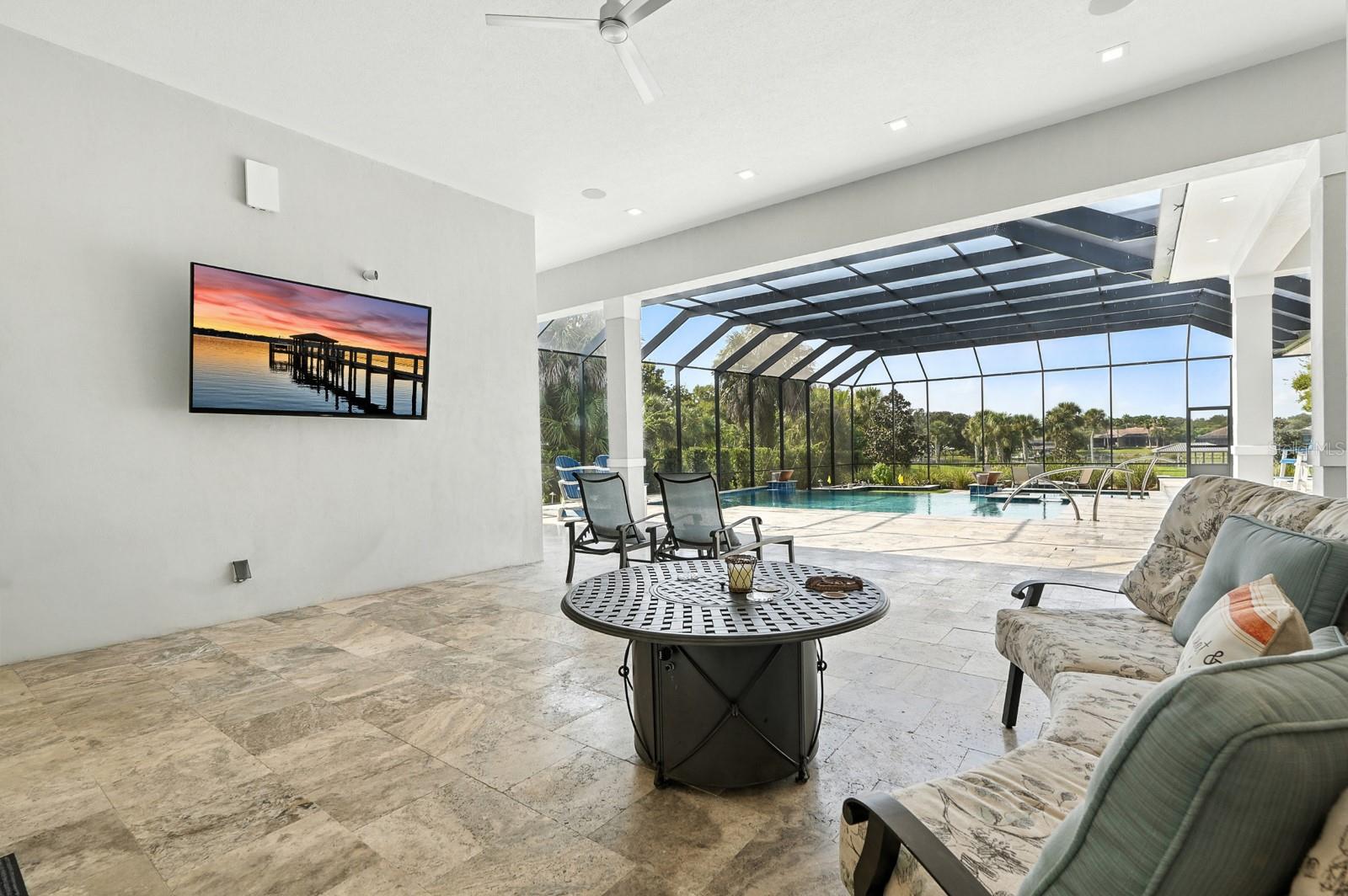 Image 34 of 90 For 8 Island Estates Parkway