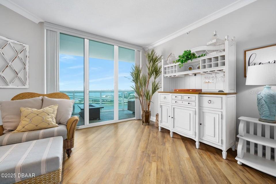 Image 12 of 54 For 231 Riverside Drive 1507-1