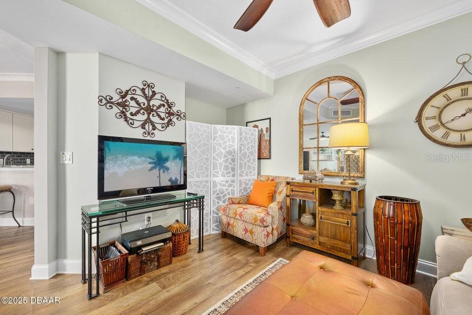 Image 20 of 54 For 231 Riverside Drive 1507-1