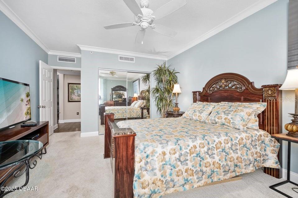 Image 30 of 54 For 231 Riverside Drive 1507-1