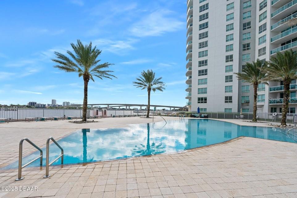 Image 42 of 54 For 231 Riverside Drive 1507-1