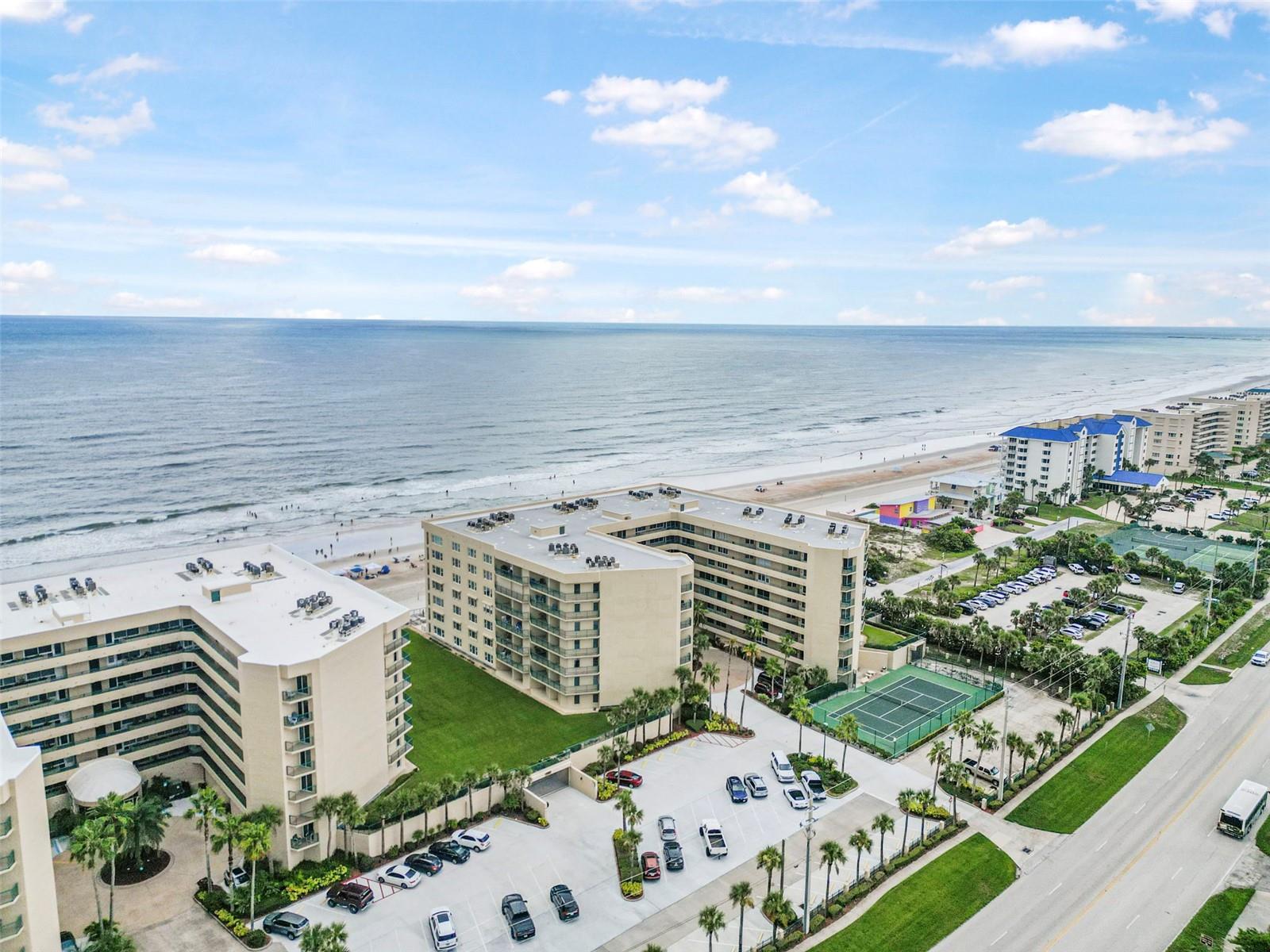 Image 2 of 46 For 4575 Atlantic Avenue 6205