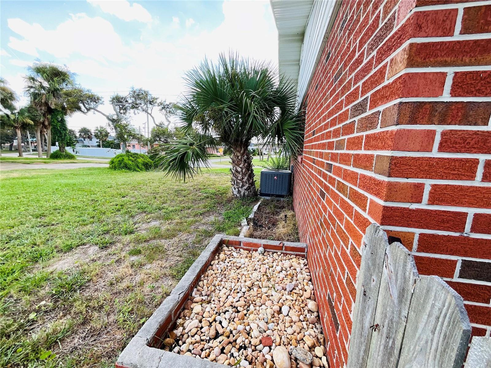 Image 28 of 38 For 2601 Peninsula Drive